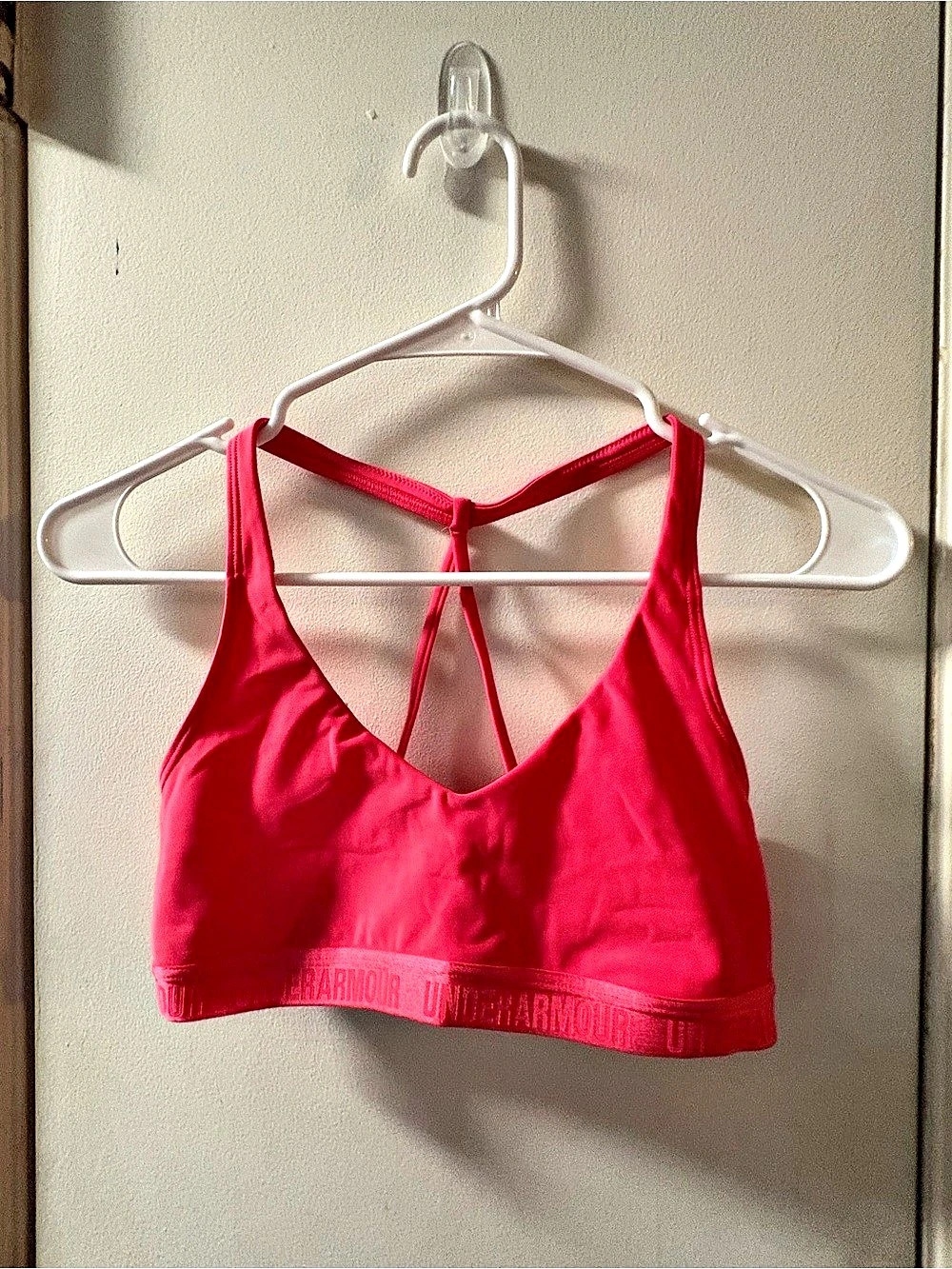 Under Armour Wordmark Strappy Sports Bra Pink size small